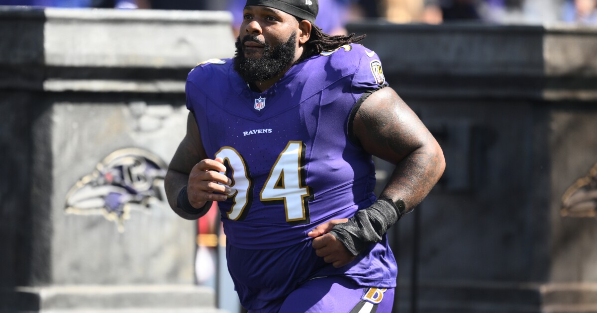 Ravens retain veteran NT John Jenkins on $2M extension