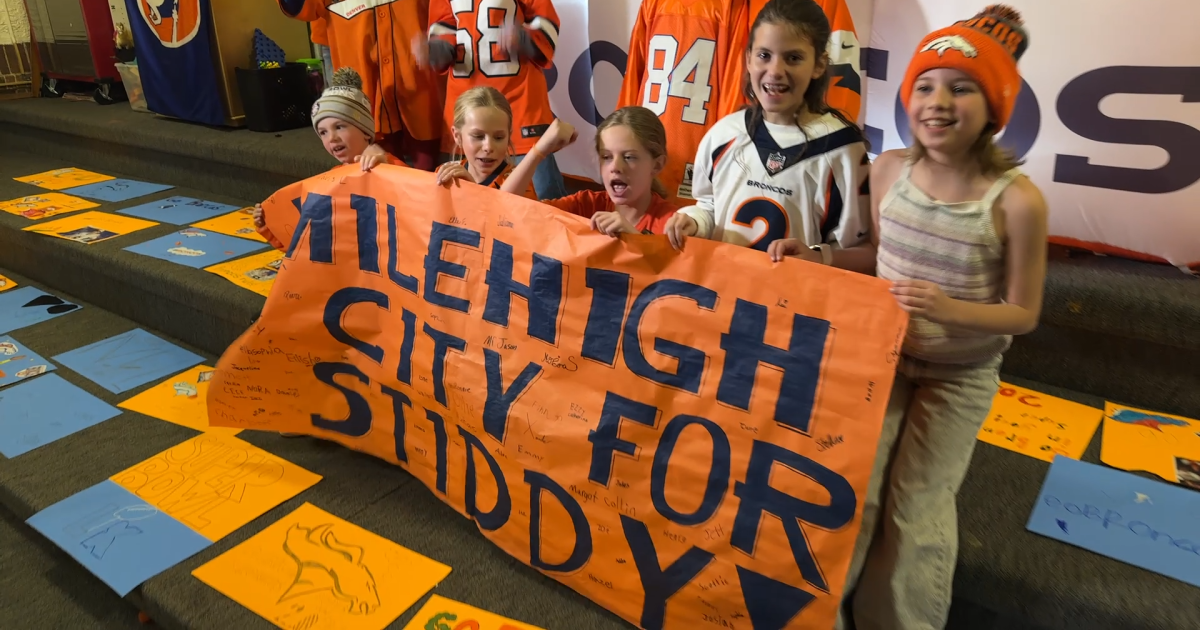 Denver elementary students rally behind Bronco's backup QB Jarrett Stidham