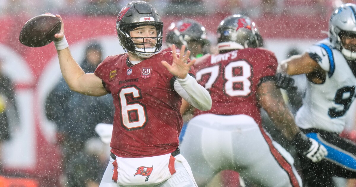 Baker Mayfield and the Buccaneers beat the Panthers 16-14