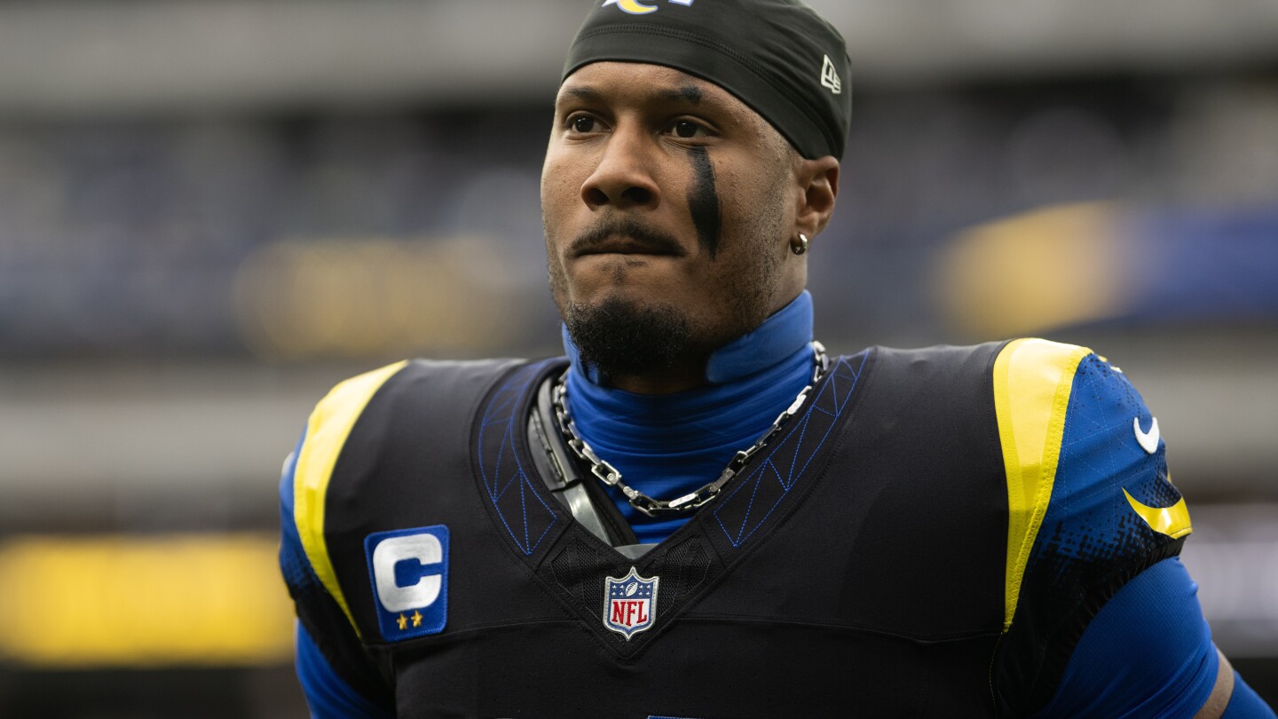 Quentin Lake stays with the Los Angeles Rams on a 3-year contract extension