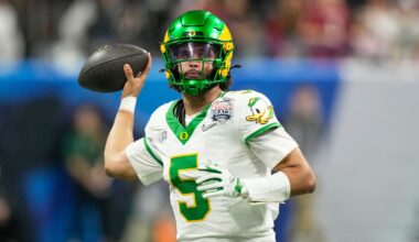 Dante Moore says he'll return to Oregon rather than declare for the NFL draft