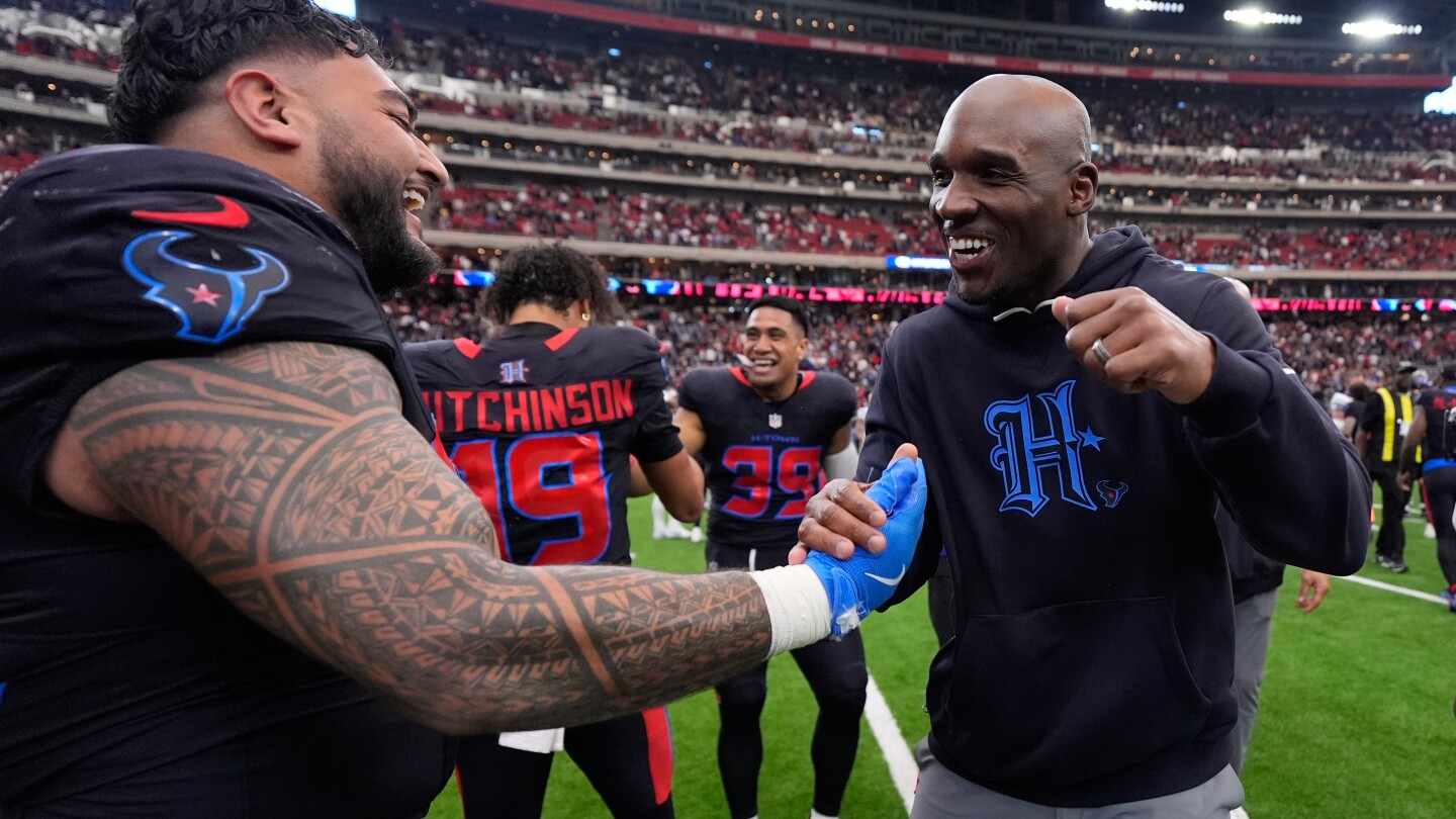 Texans secure No. 5 seed in AFC playoffs with thrilling 38-30 win over Colts