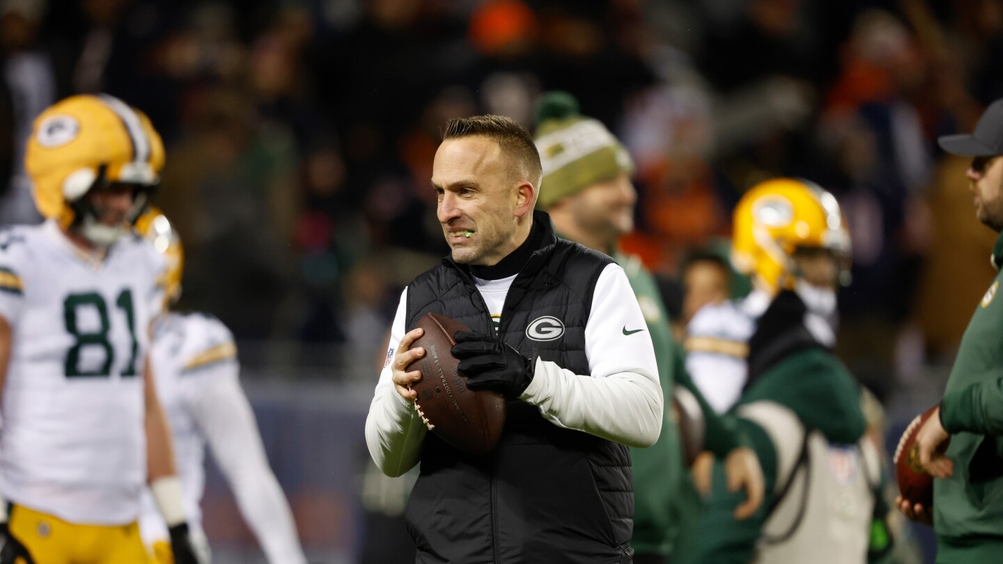 Jeff Hafley hired as coach of Miami Dolphins