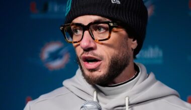 Mike McDaniel joins Harbaugh, Herbert as Chargers' offensive coordinator after Dolphins firing