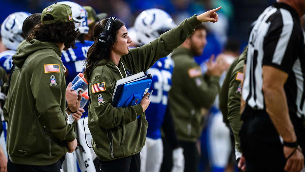 Colts Harriet P. Irsay Fellow Isabel Diaz selected as Special Teams Coordinator for 2025 East-West Shrine Bowl East Team