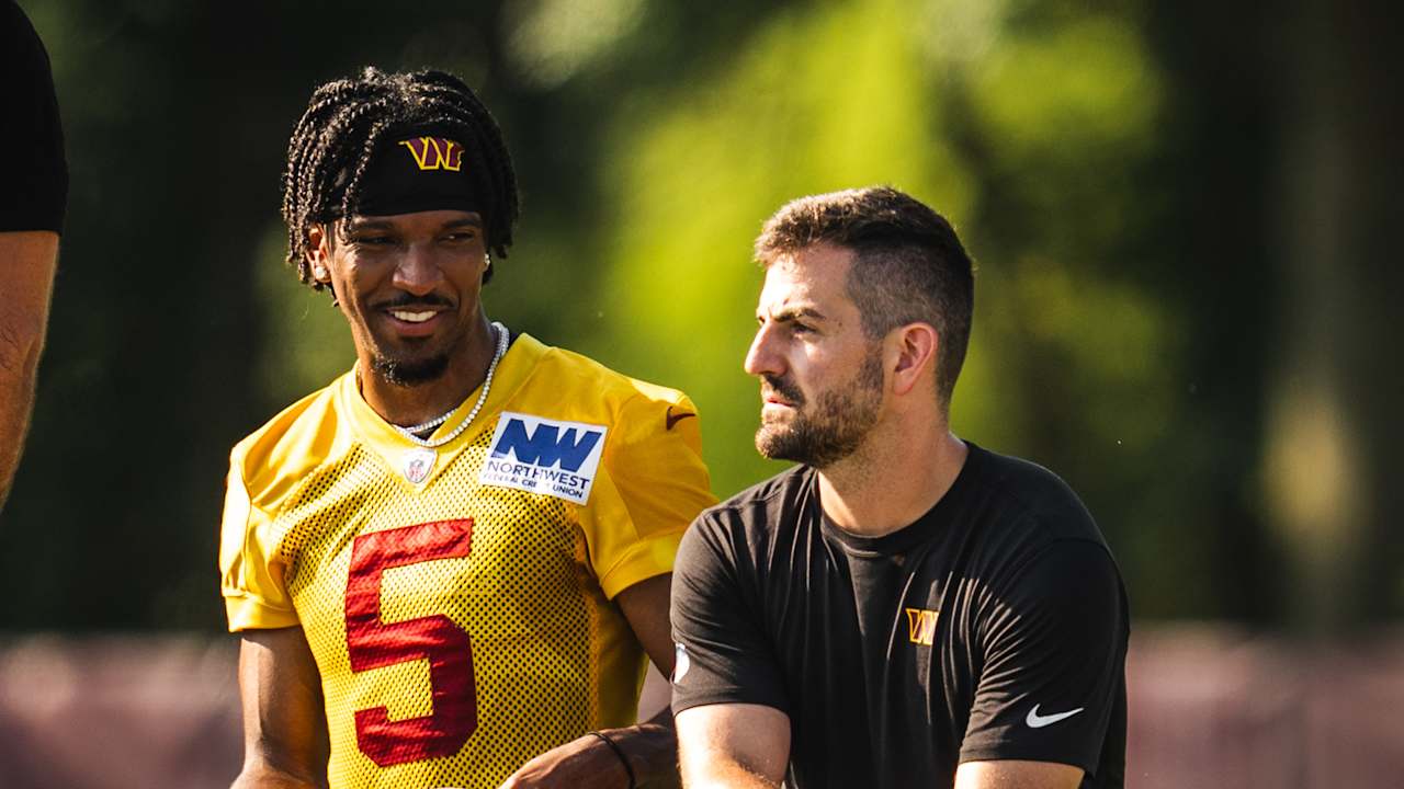 David Blough brings 'new vision' to Commanders offense