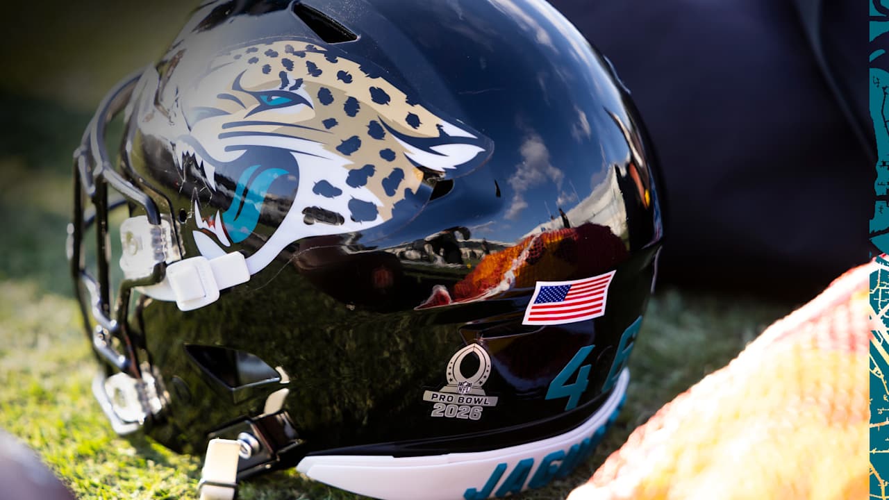 OL Cole Van Lanen, CB Jarrian Jones Miss Practice Wednesday Before Wild Card Matchup