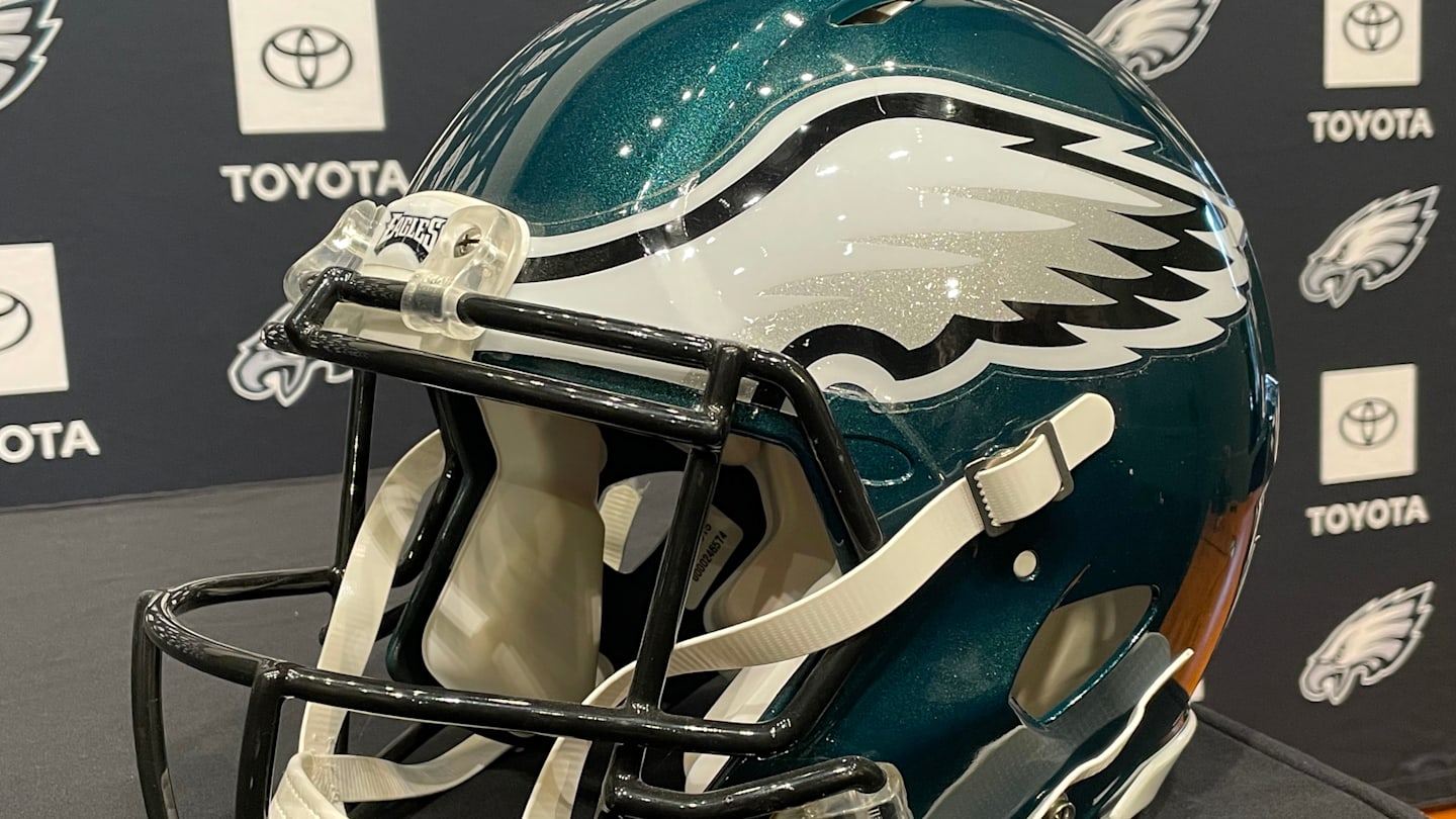 Eagles Set To Add New Strength Coach From Notre Dame