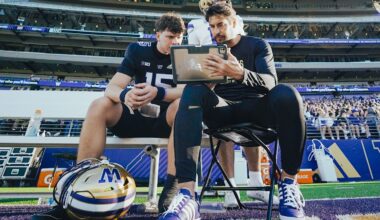 JP Losman Is Huskies' QB Resource Behind The Scenes