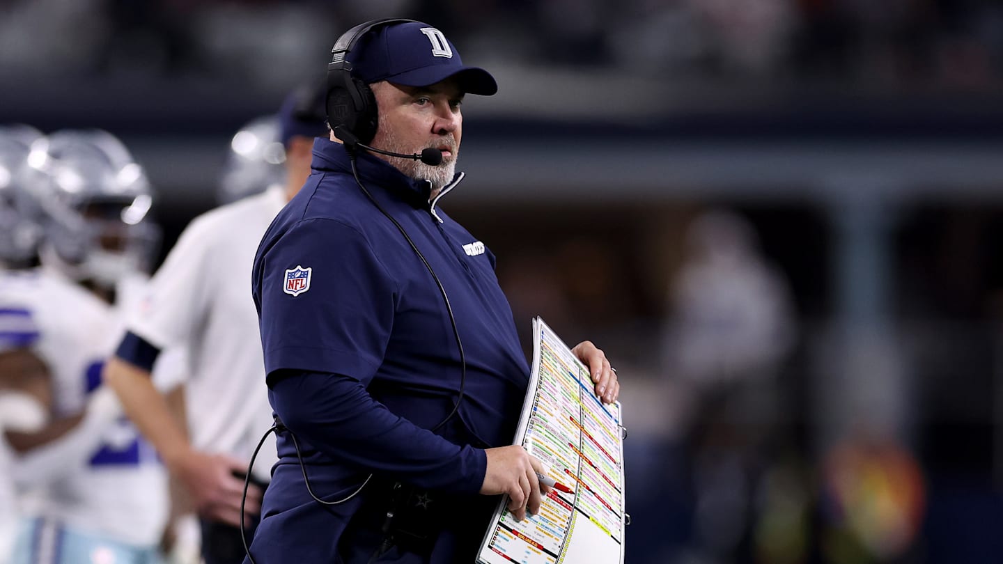 Mike McCarthy HC Pittsburgh Steelers. Mandatory Credit: Charles LeClaire-Imagn Images