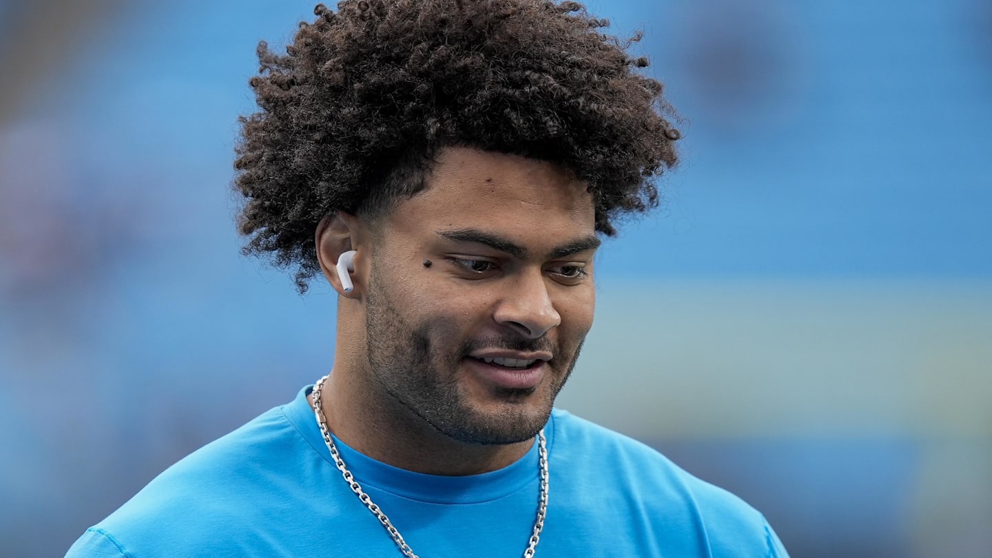 Carolina Panthers tight end Tommy Tremble