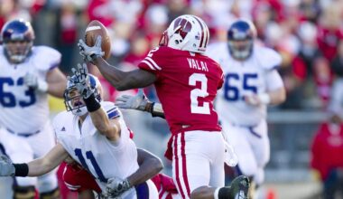 Jim Leonhard targeting former Wisconsin Badgers DB for role on Bills coaching staff