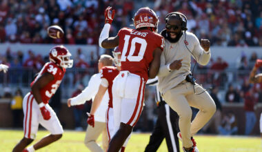 Bills 'targeting' Oklahoma's co-defensive coordinator as DBs coach, per reports