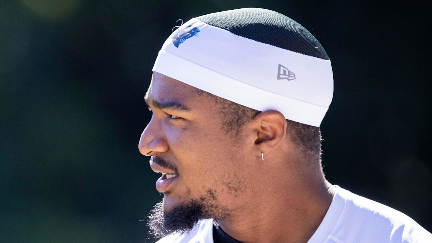 Carolina Panthers linebacker Trevin Wallace