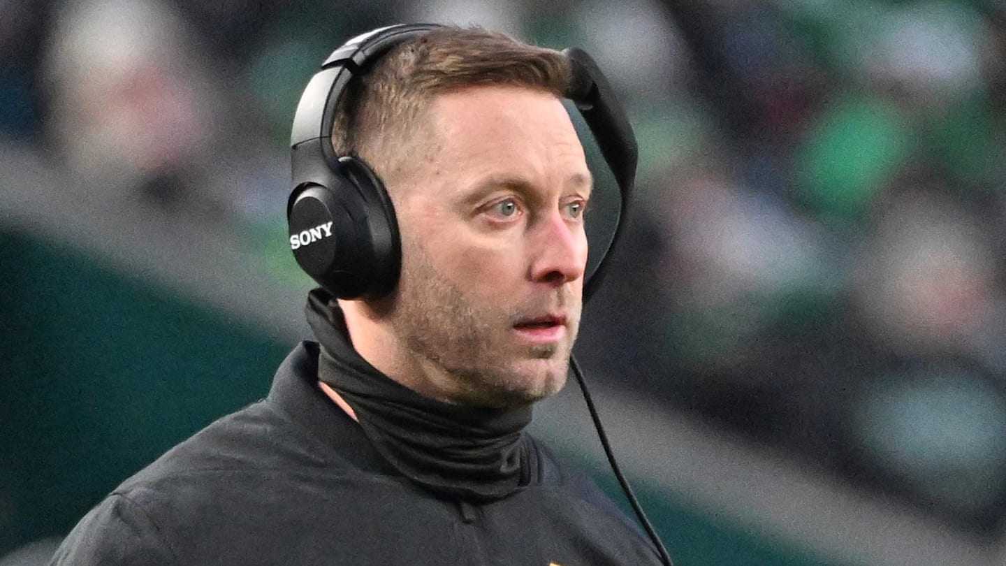Washington Commanders offensive coordinator Kliff Kingsbury