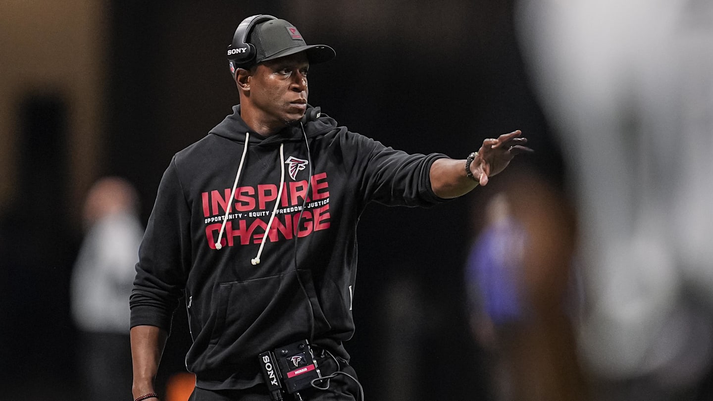 Former Atlanta Falcons head coach Raheem Morris on the sideline during the game against the New Orleans Saints during the second half at Mercedes-Benz Stadium.