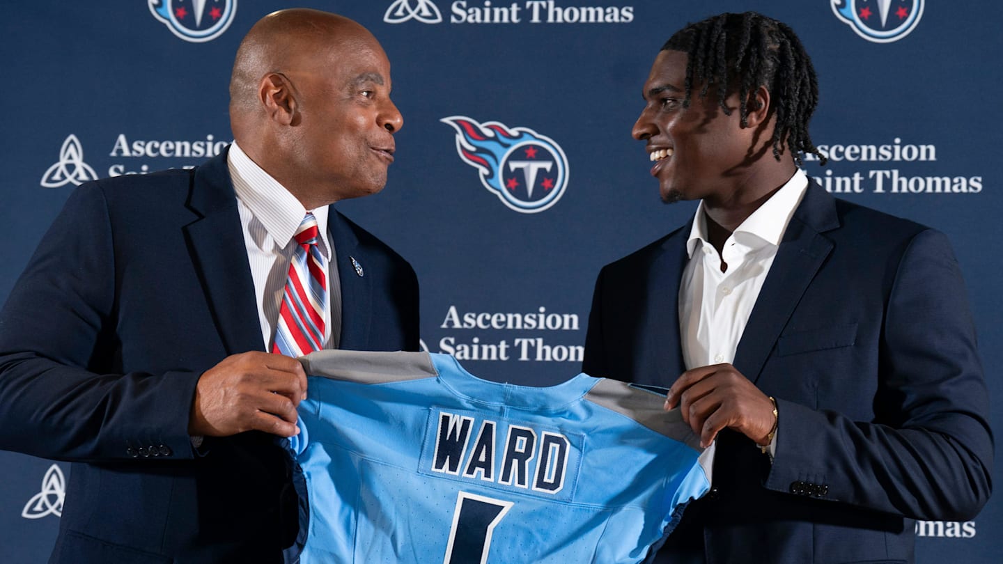 Titans QB Legend Passes Torch to Cam Ward