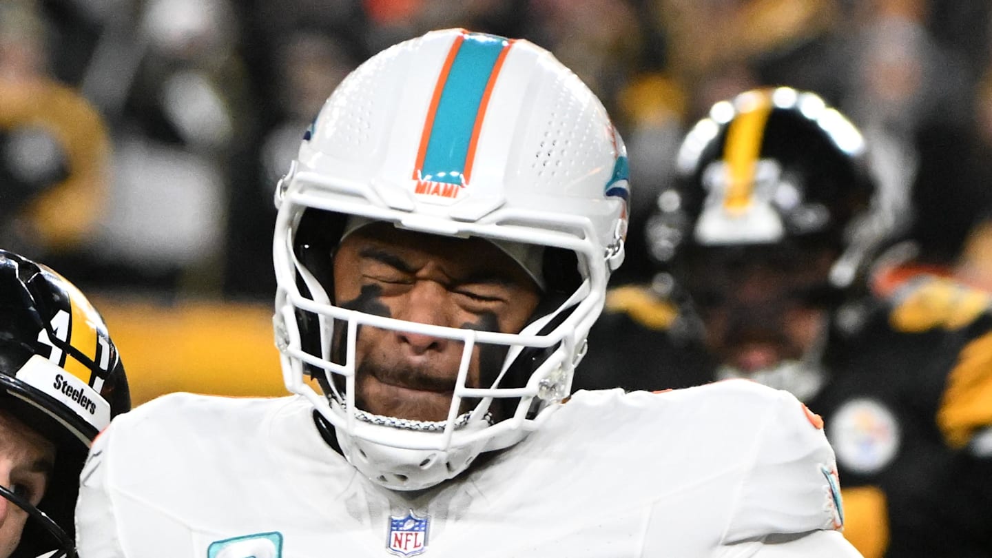 Miami Dolphins quarterback Tua Tagovailoa