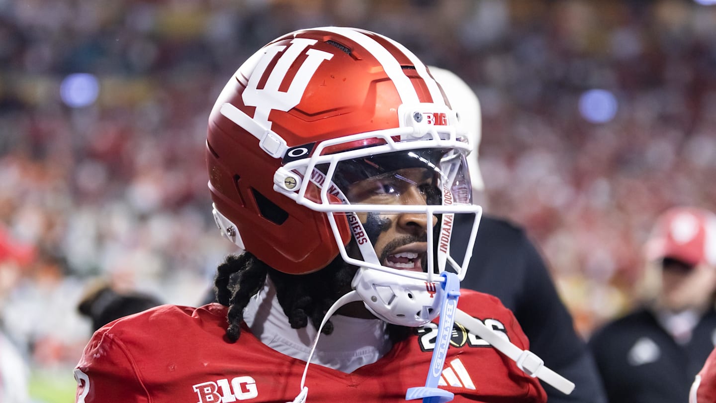 Indiana Hoosiers wide receiver Omar Cooper Jr.