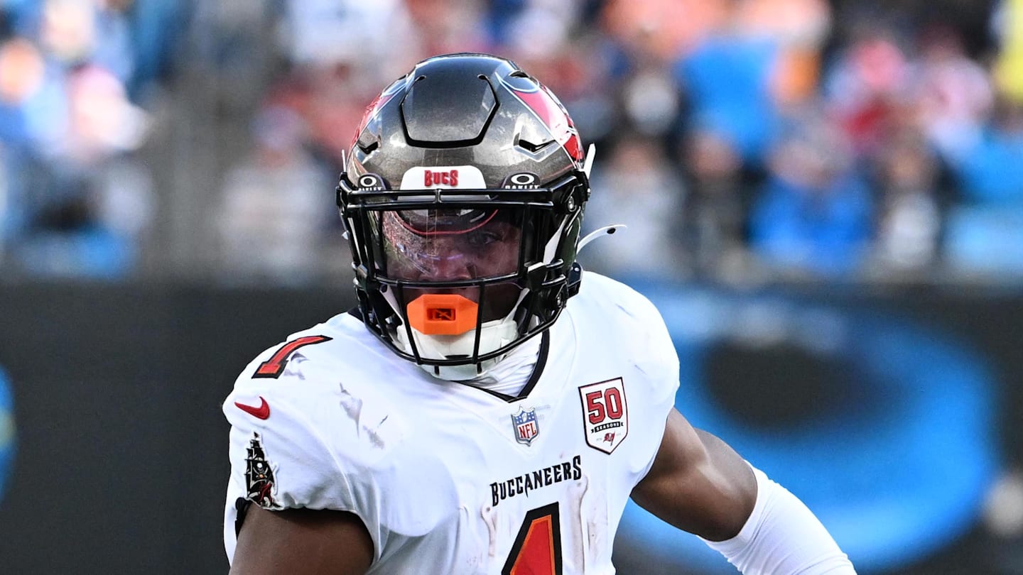 Should the Buccaneers Try to Get Rachaad White Back In Free Agency?