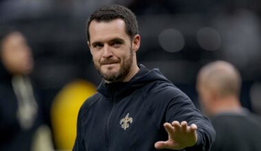 New Orleans Saints quarterback Derek Carr