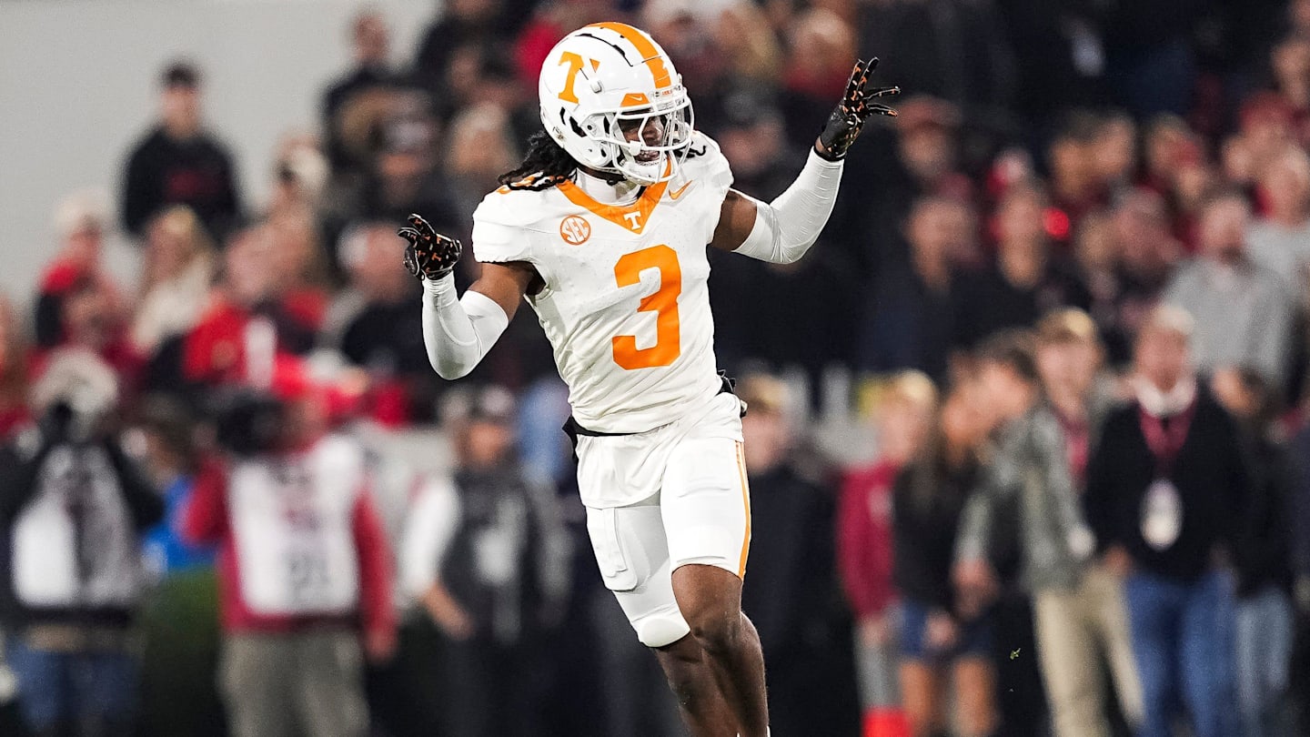 Should Dolphins Consider Highly Touted CB Coming Off ACL Injury?