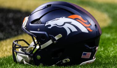 Eagles Starter Reportedly Leaves Door Open to Joining Broncos