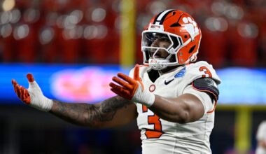 Carolina Panthers Pick Correct Clemson Star in Post-SB Mock Draft