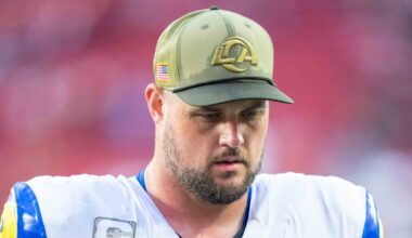 Los Angeles Rams offensive tackle Rob Havenstein (79)