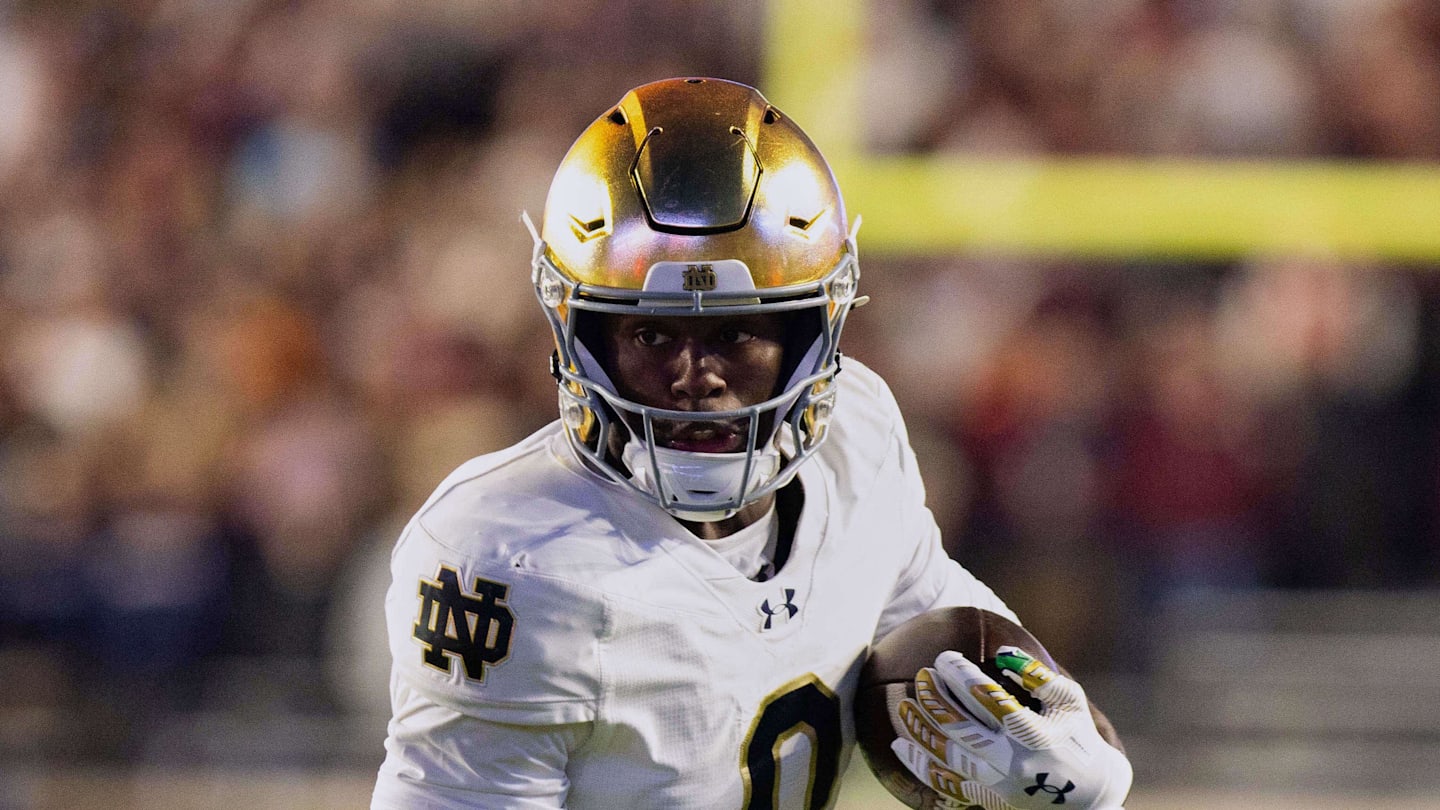 Notre Dame wide receiver Malachi Fields