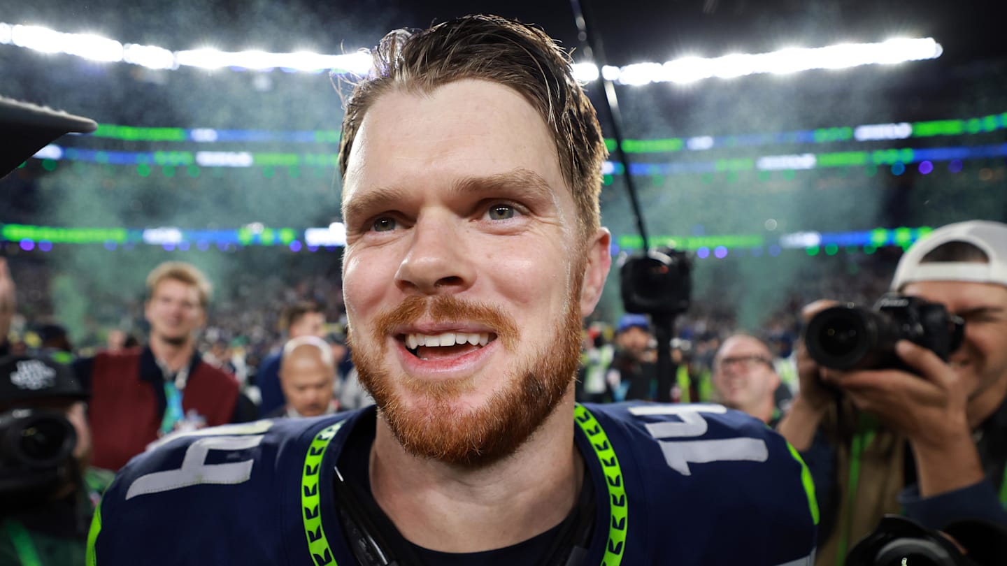 Former Carolina Panthers quarterback Sam Darnold