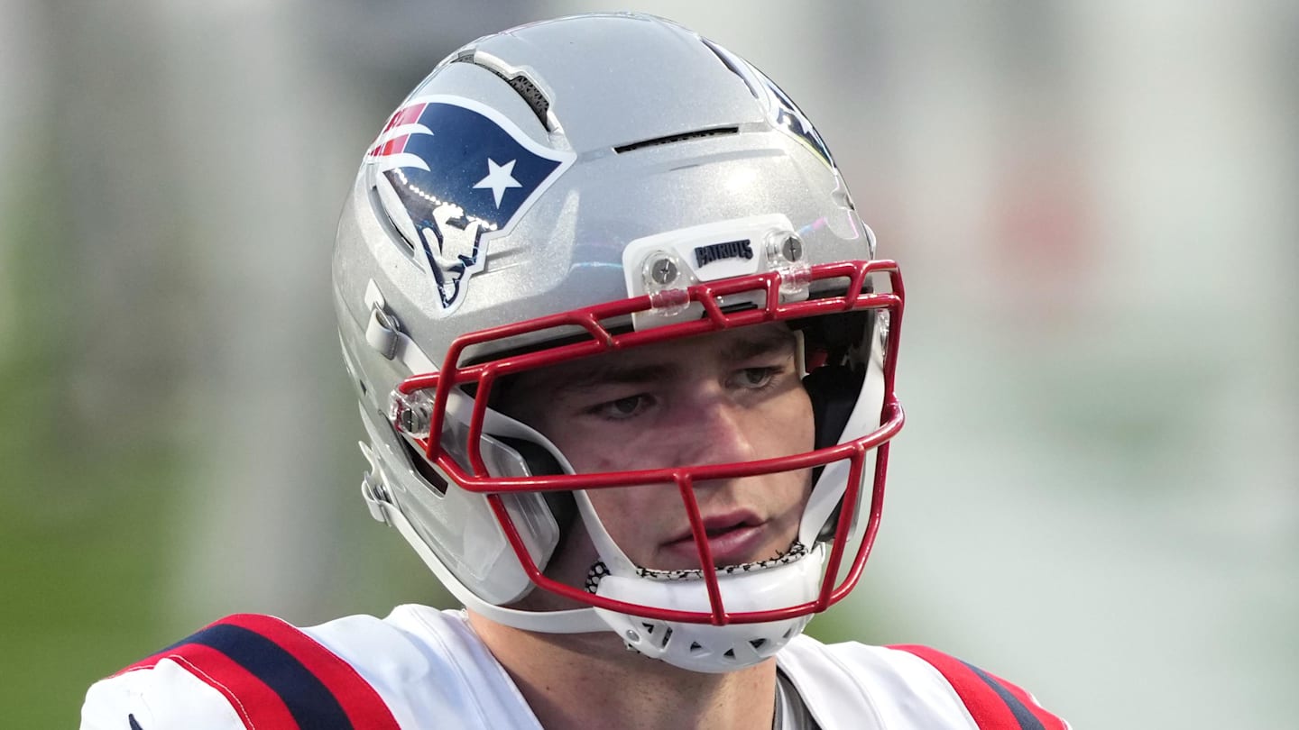 New England Patriots quarterback Drake Maye