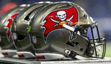 Eagles Roster Shuffle Could Push LB to Buccaneers