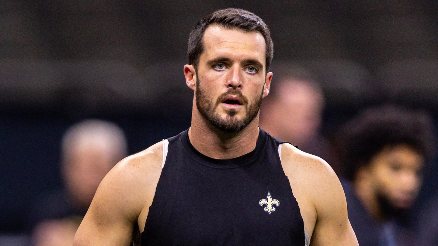 Former New Orleans Saints quarterback Derek Carr