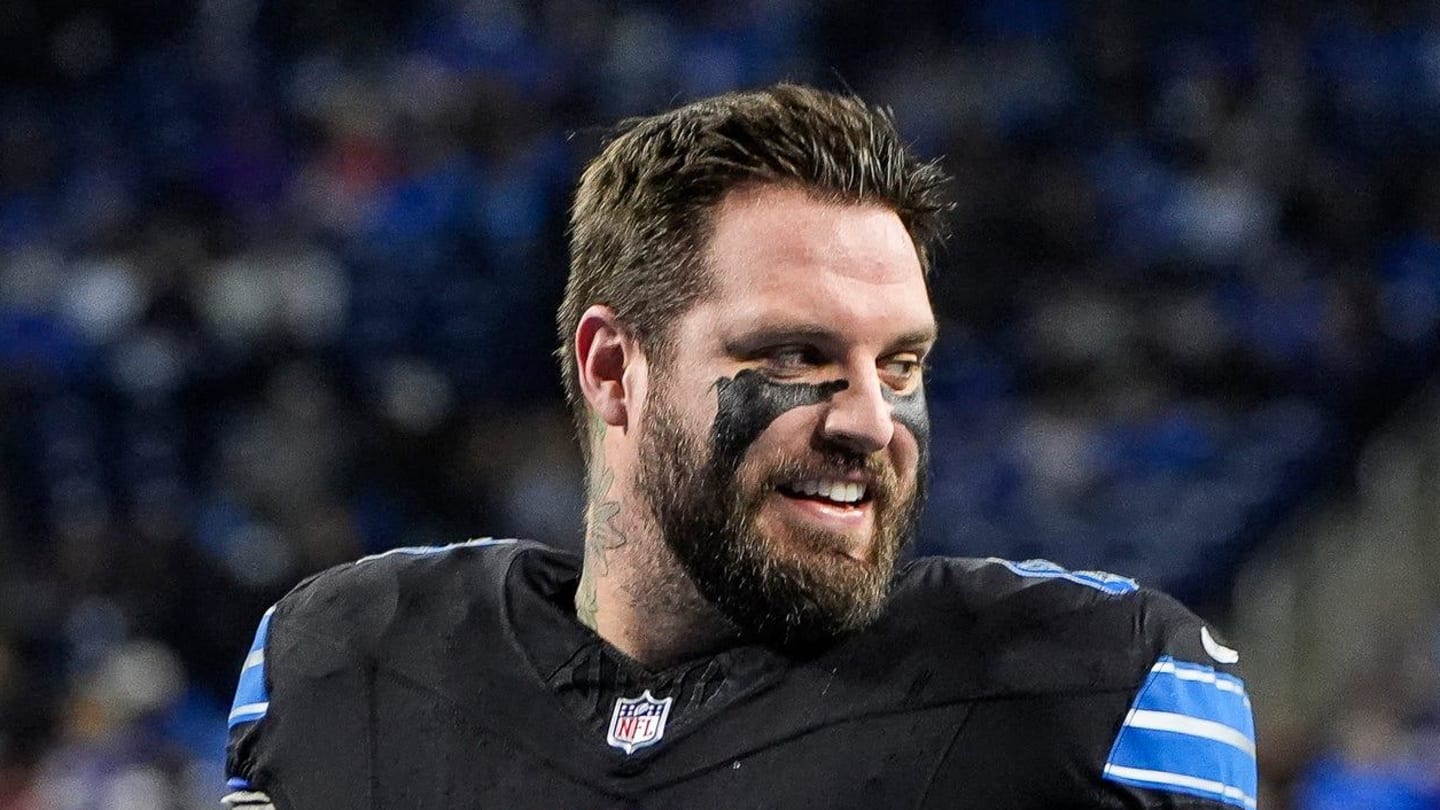 Detroit Lions offensive tackle Taylor Decker (68) smiles at warm up before the game between Detroit Lions and Buffalo Bills at Ford Field in Detroit on Sunday, Dec. 15, 2024.