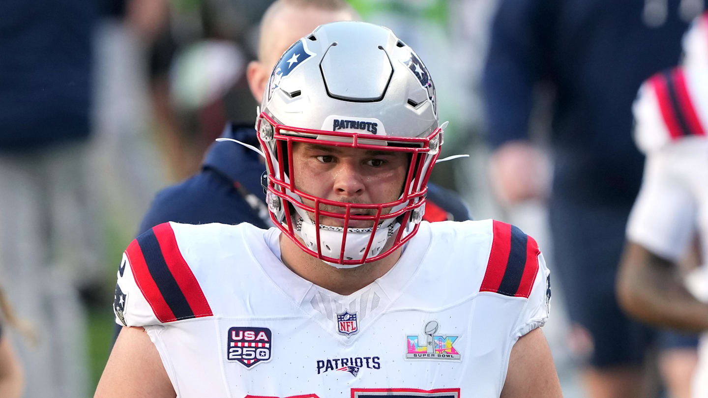 Feb 8, 2026; Santa Clara, CA, USA; New England Patriots center Garrett Bradbury (65) before Super Bowl LX against the Seattle Seahawks at Levi's Stadium. Mandatory Credit: Darren Yamashita-Imagn Images