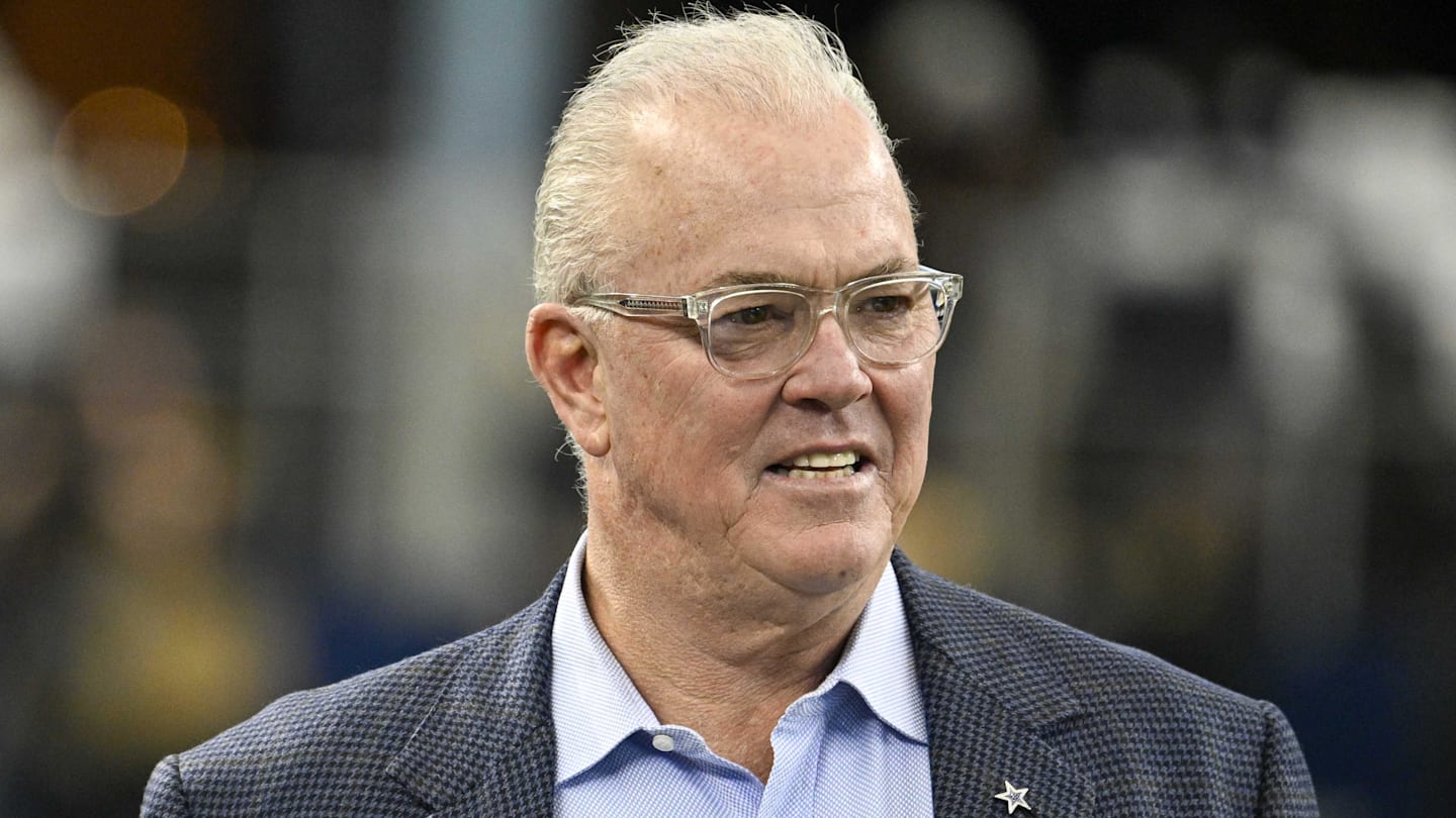 Dec 24, 2022; Arlington, Texas, USA; Dallas Cowboys CEO Stephen Jones before the game between the Dallas Cowboys and the Philadelphia Eagles at AT&T Stadium. Mandatory Credit: Jerome Miron-Imagn Images