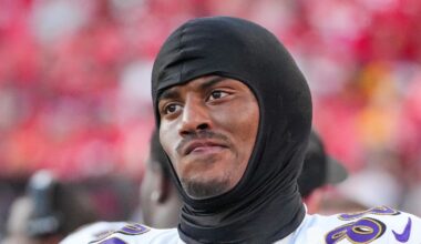 Why Buccaneers Should Sign Isaiah Likely in Free Agency