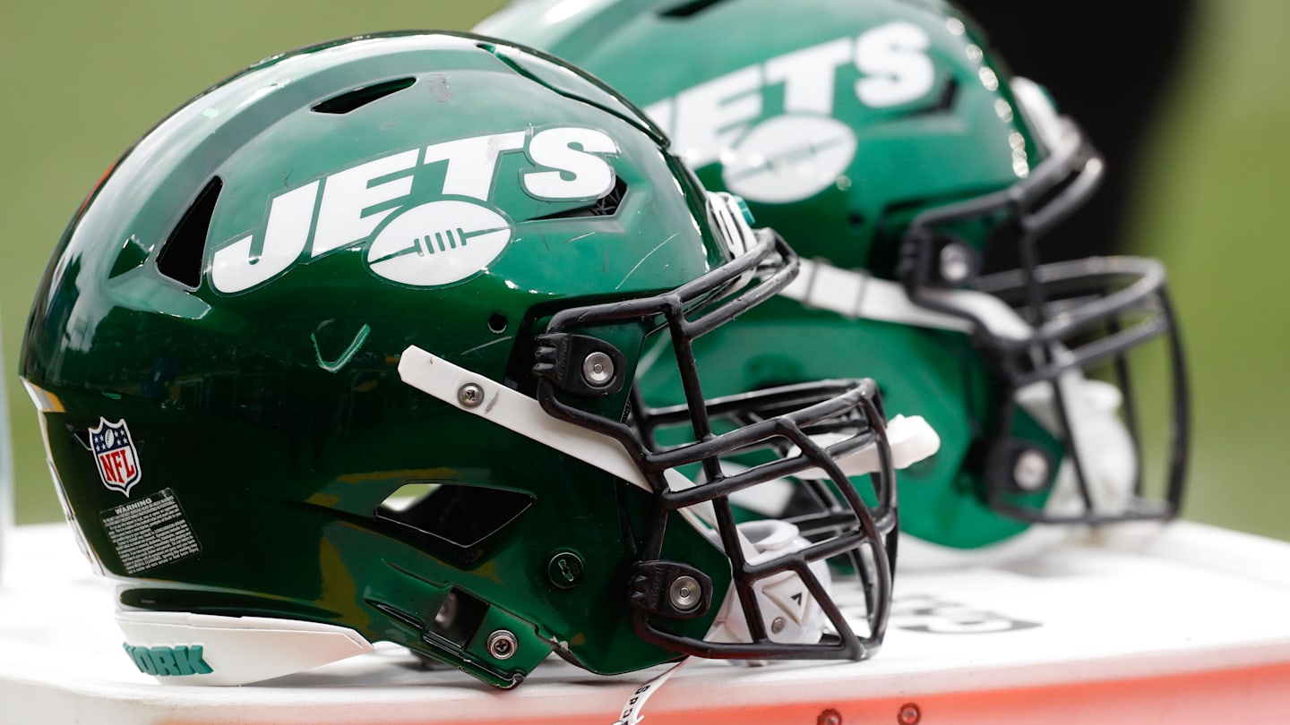 Jets $40M Blunder Might Be Over Before Training Camp