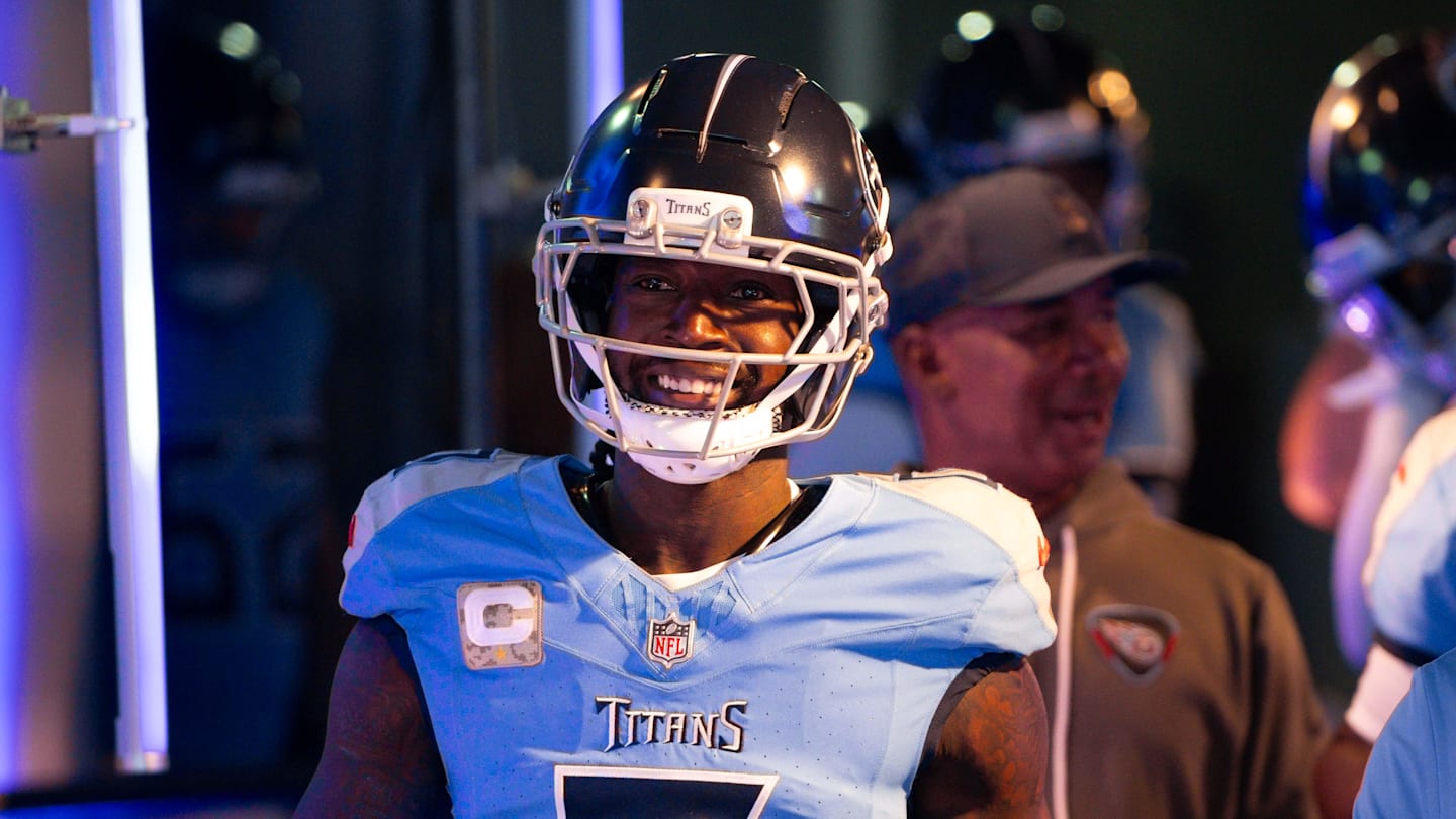 Nov 16, 2025; Nashville, Tennessee, USA;  Tennessee Titans wide receiver Calvin Ridley (0) takes the field against the Houston Texans during pre-game warmups at Nissan Stadium. Mandatory Credit: Steve Roberts-Imagn Images