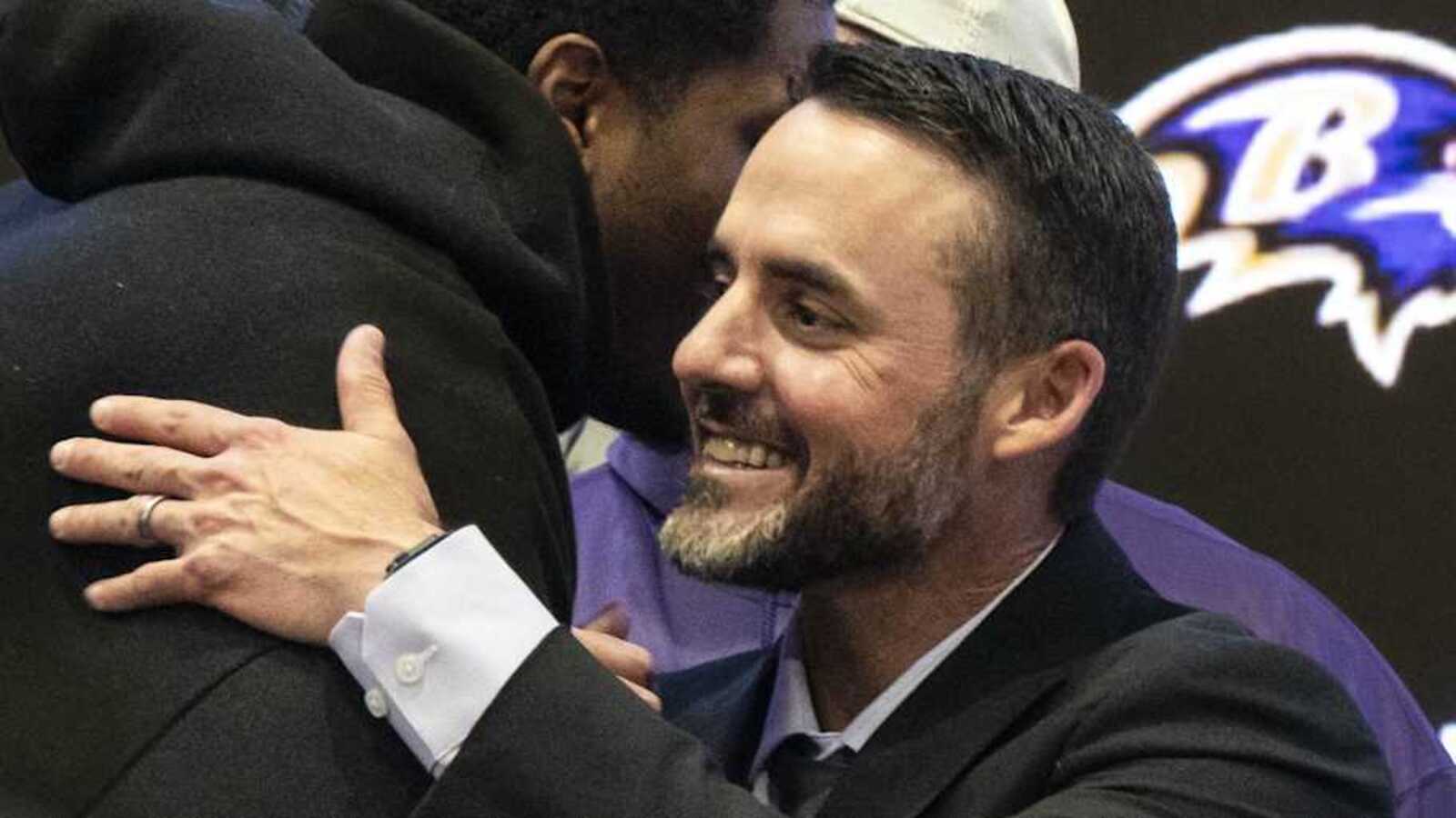 Jesse Minter Keeping Mentors Close in Hiring Father to Ravens