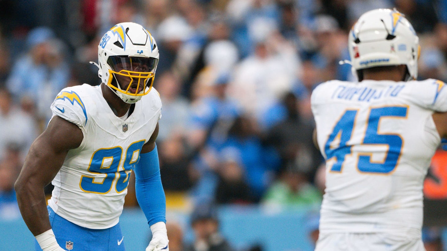 Chargers Break Big Trend in New Mock Draft Thanks to Free Agency Concerns