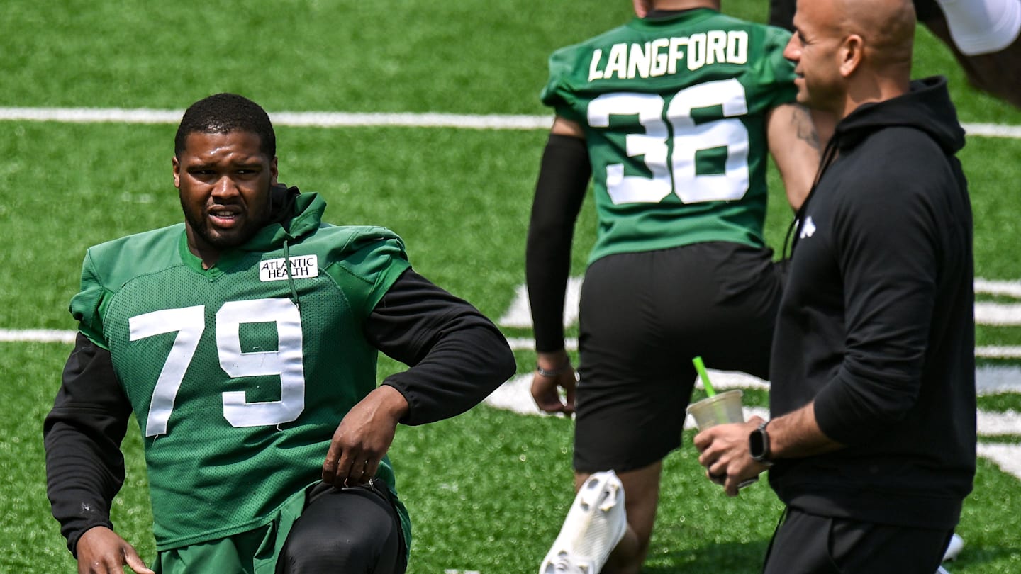 Titans Add Player-Turned-Coach to Staff