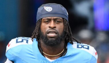 Tennessee Titans tight end Chigoziem Okonkwo