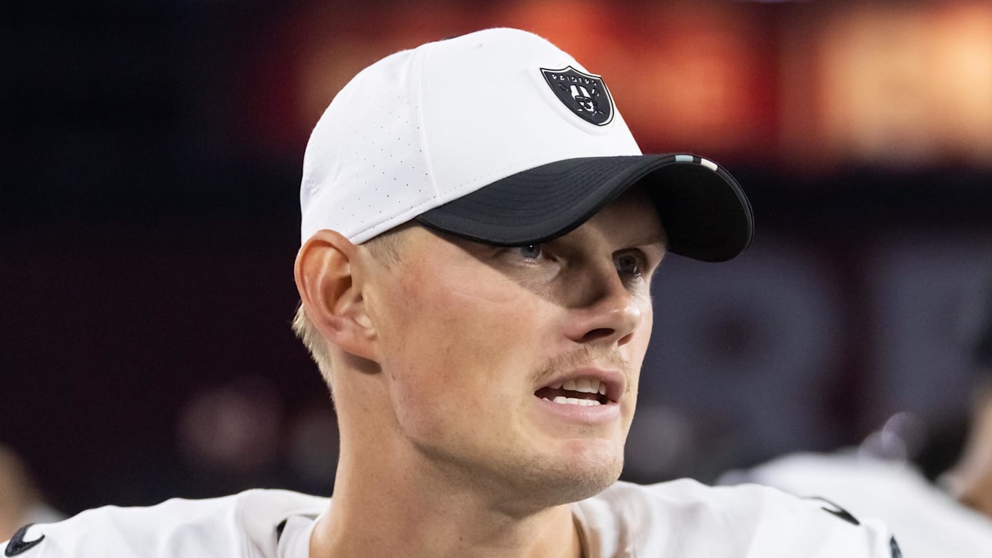 Aug 23, 2025; Glendale, Arizona, USA; Las Vegas Raiders kicker Daniel Carlson (8) against the Arizona Cardinals during a preseason NFL game at State Farm Stadium. Mandatory Credit: Mark J. Rebilas-Imagn Images