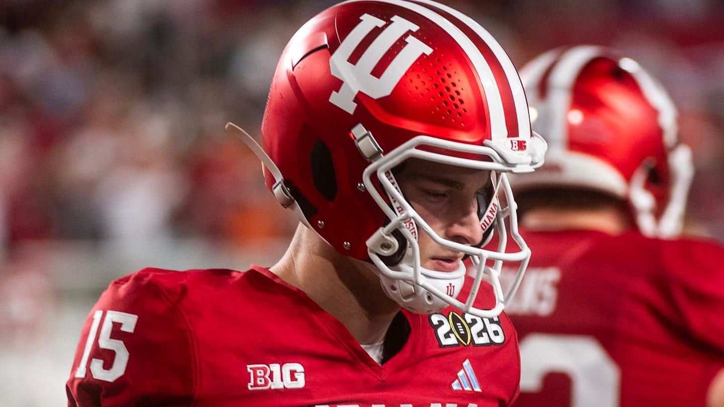 Former NFL Coach Praises Raiders' Presumed Future Quarterback, Fernando Mendoza