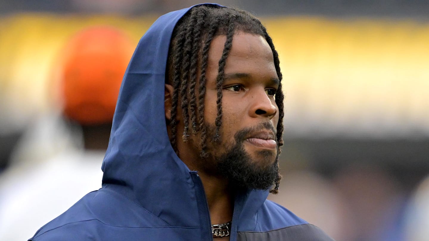 Sep 21, 2025; Inglewood, California, USA;  Denver Broncos linebacker Dre Greenlaw (57) on the sidelines prior to the game against the Los Angeles Chargers at SoFi Stadium. Mandatory Credit: Jayne Kamin-Oncea-Imagn Images