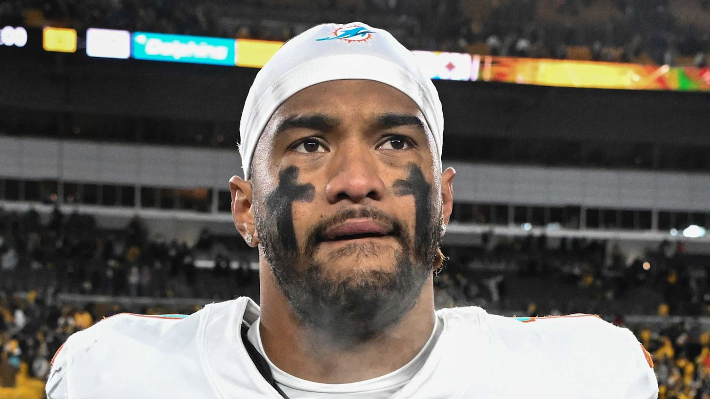 Miami Dolphins quarterback Tua Tagovailoa