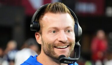Los Angeles Rams head coach Sean McVay smiles after a touchdown by wide receiver Puka Nacua (12) against the Arizona Cardinals in the second half at State Farm Stadium on Dec 7, 2025, in Glendale, Ariz.