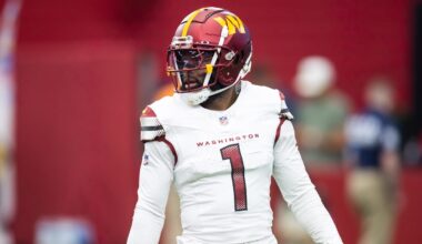 Washington Commanders cornerback Noah Igbinoghene (1) against the Arizona Cardinals at State Farm Stadium.